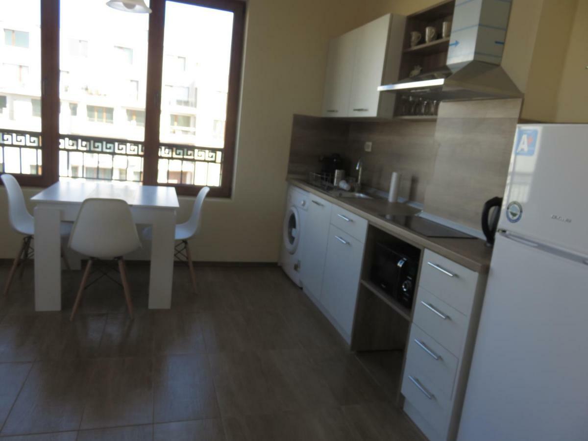 Ferienwohnung Nereya Palace Studio Mona Pomorie Exterior foto